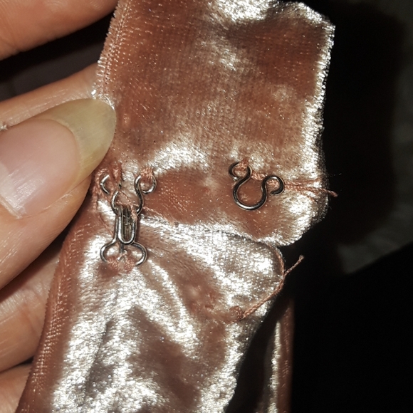 Velvet bodysuit - Picture 8 of 8